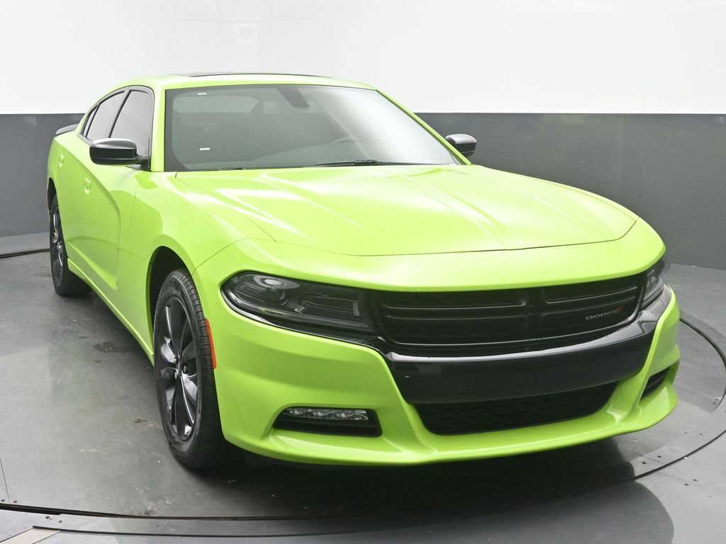 Used 2023 Dodge Charger SXT w/ Blacktop Package image 8
