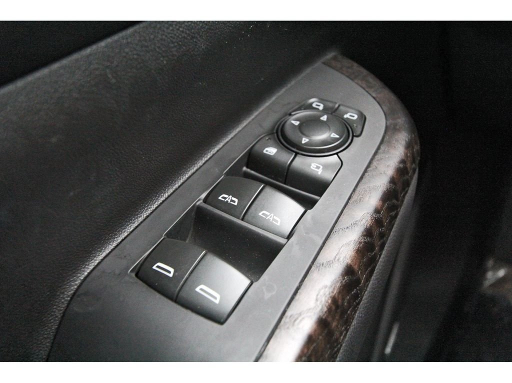 Used 2023 GMC Acadia Denali w/ Denali Ultimate Package FWD image 20