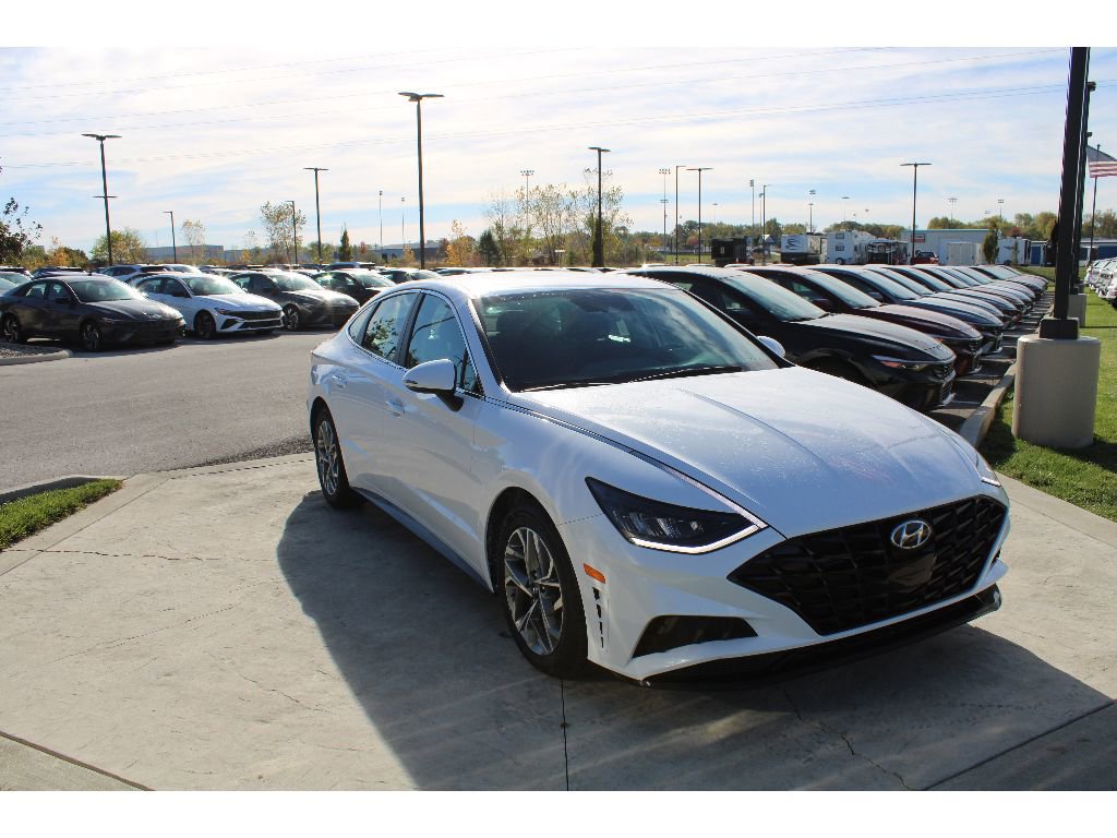 Used 2023 Hyundai Sonata SEL image 6