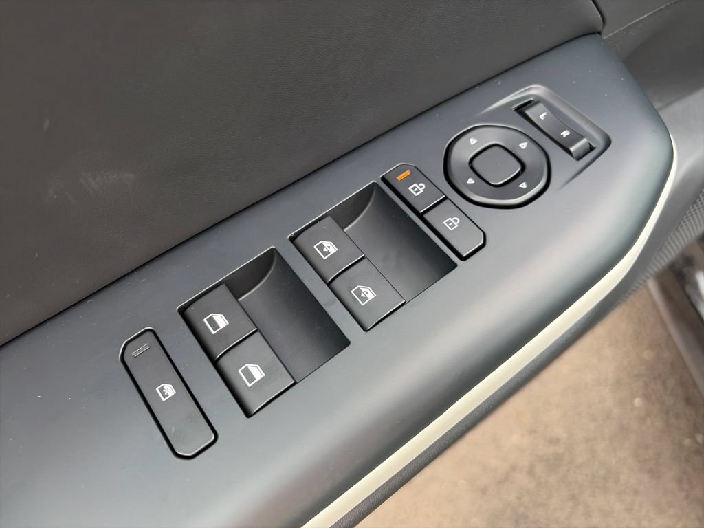 New 2026 Kia K4 GT-Line FWD image 18