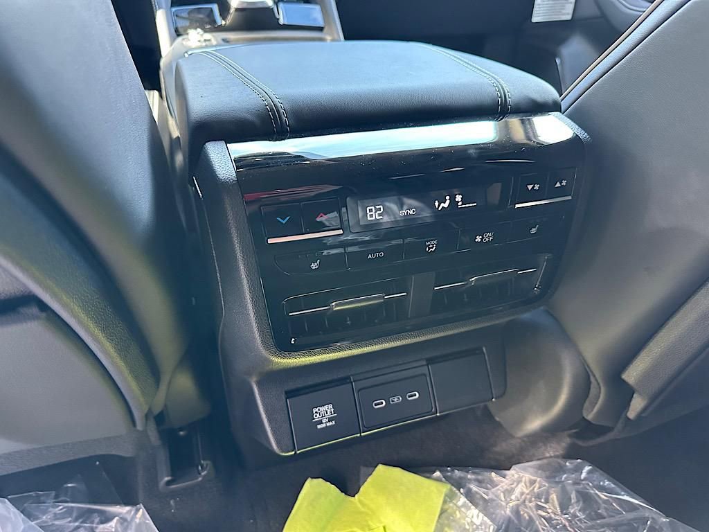 New 2026 Acura MDX w/ Advance Package image 14