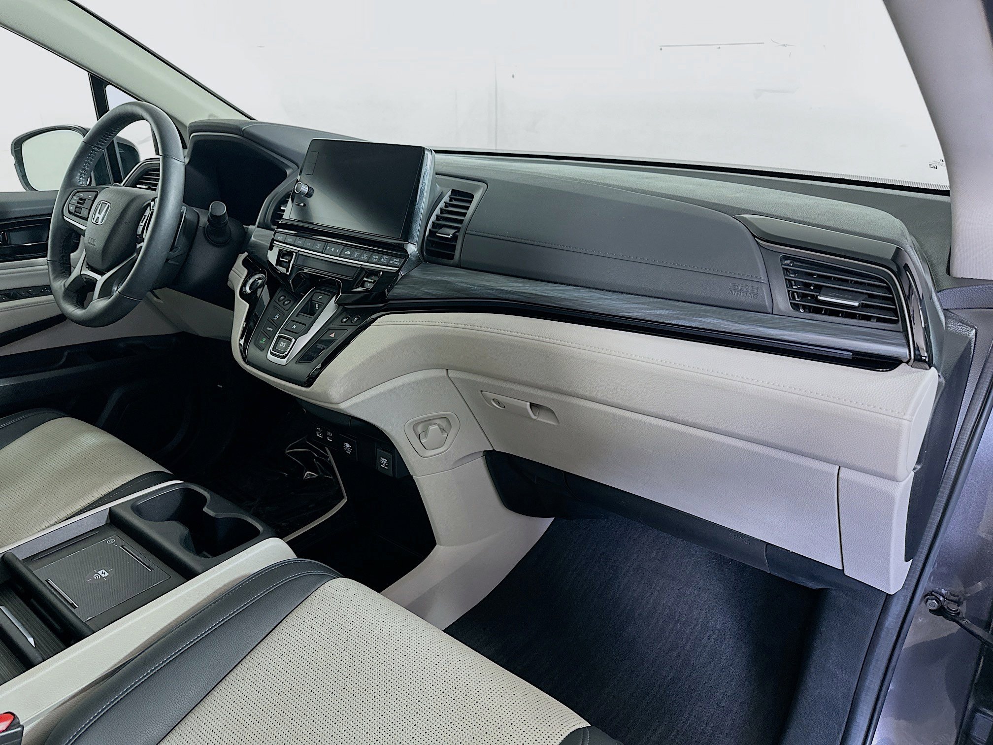 Certified 2025 Honda Odyssey Elite image 30