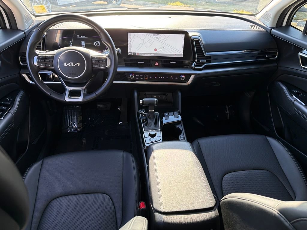 Used 2023 Kia Sportage EX image 13