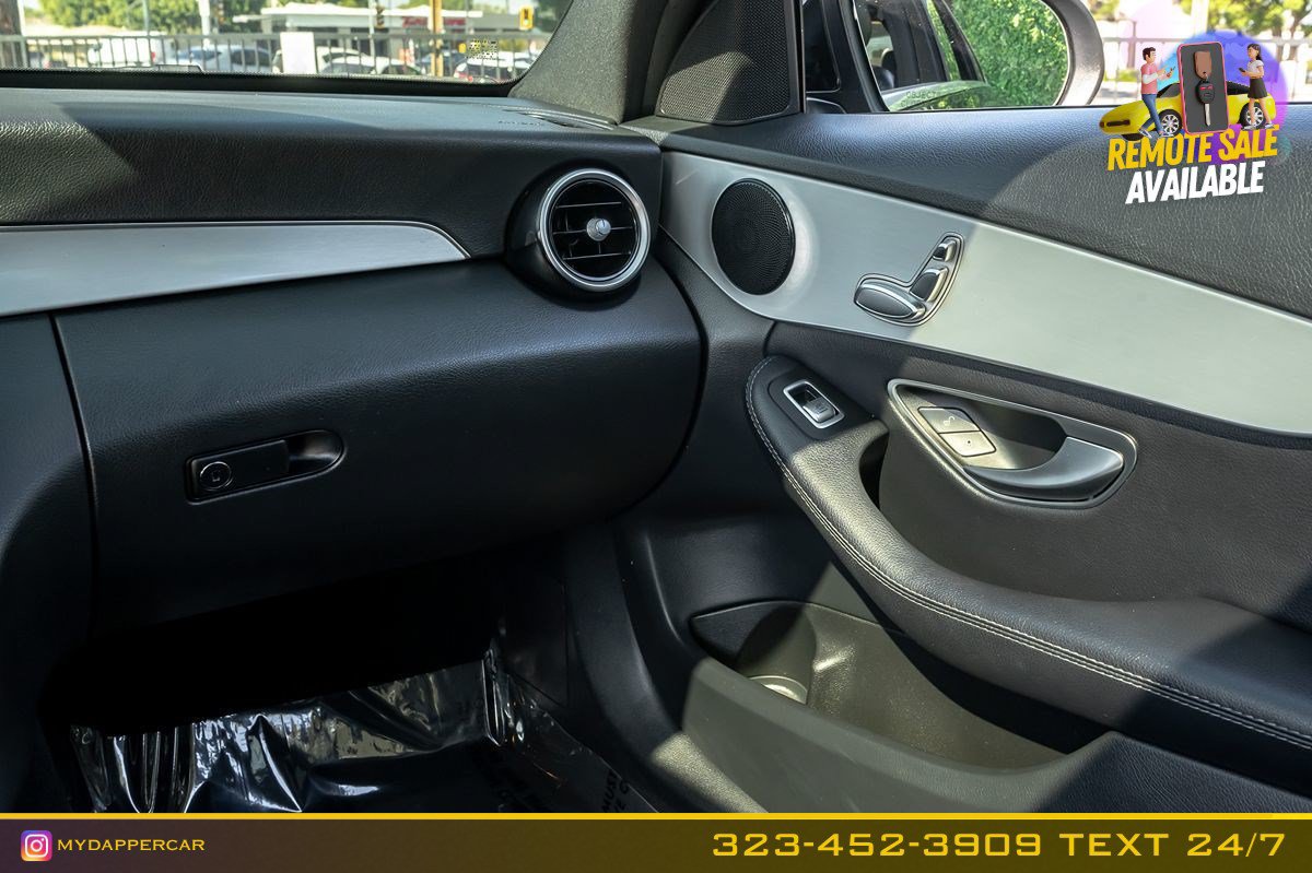 Used 2018 Mercedes-Benz C 300 Sedan image 22