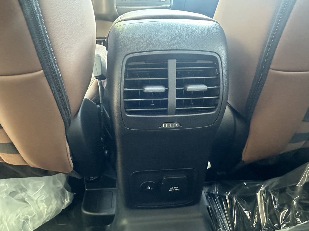 New 2025 Ford Bronco Sport Outer Banks w/ Sasquatch Outer Banks Package AWD/4WD image 11