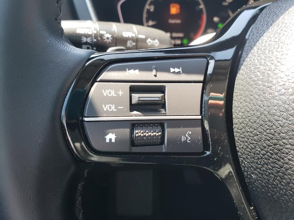 Used 2025 Honda Pilot EX-L image 15