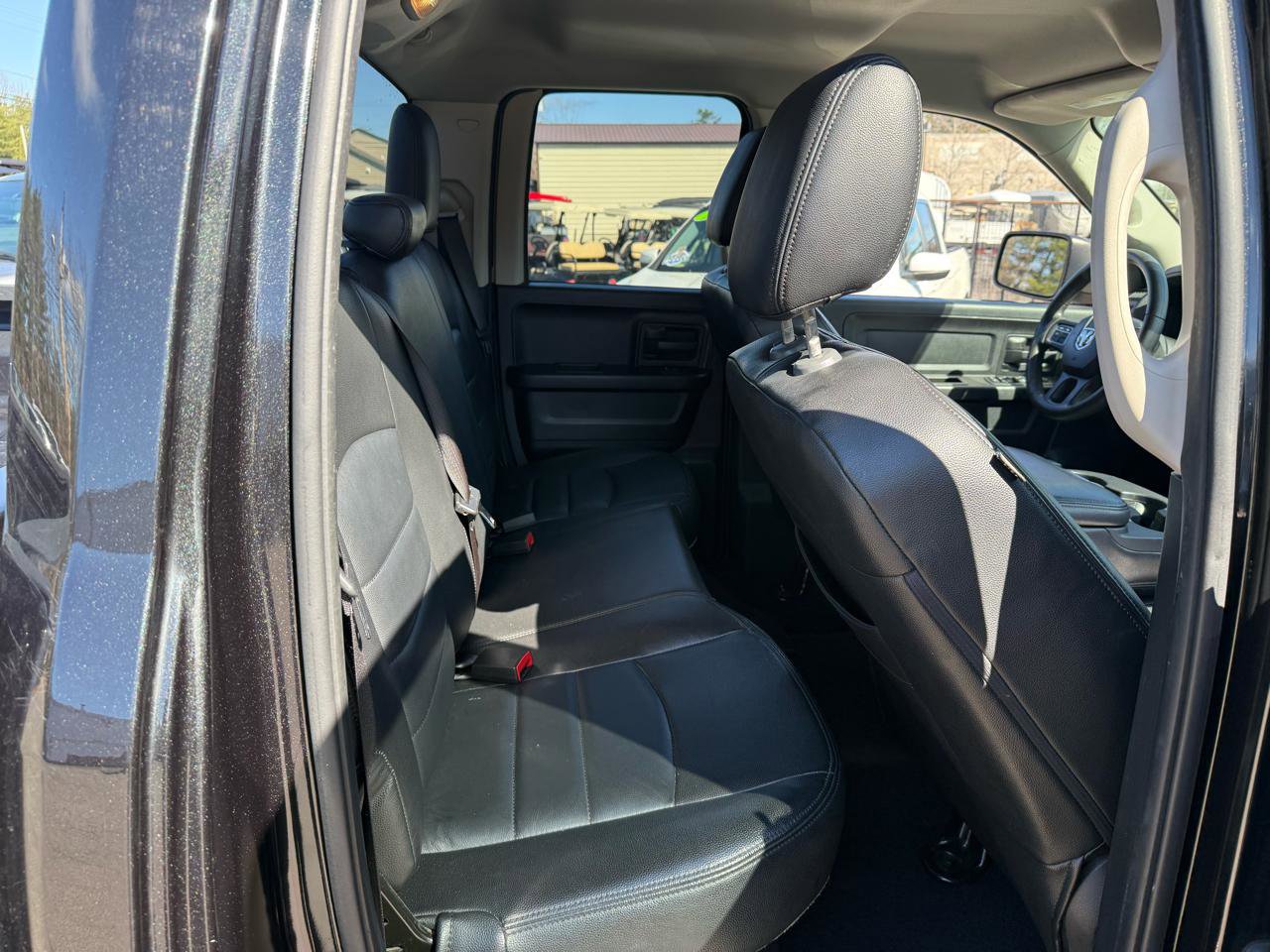 Used 2016 RAM 1500 Express w/ Black Ram 1500 Express Group image 20