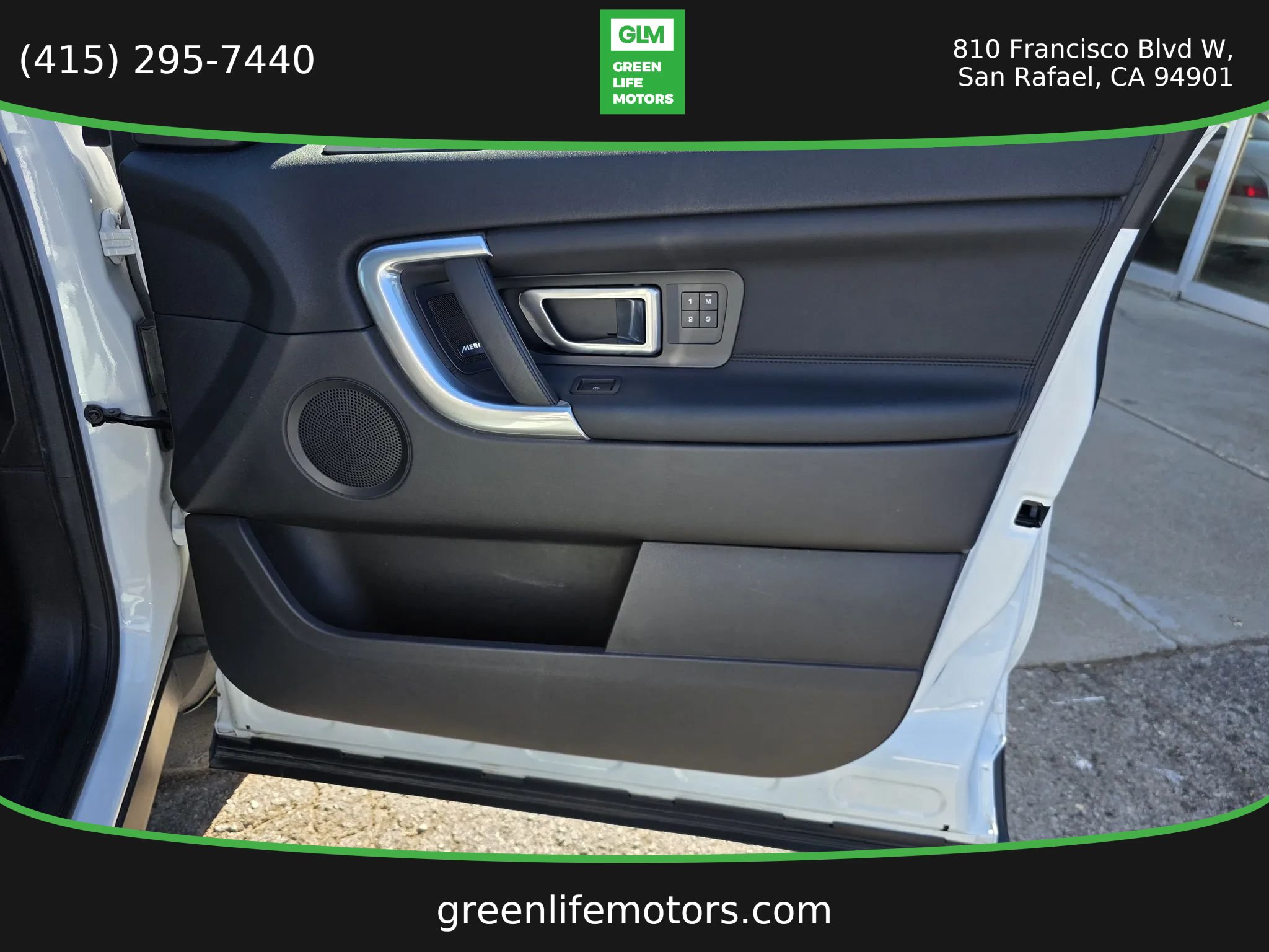 Used 2017 Land Rover Discovery Sport HSE AWD/4WD image 12