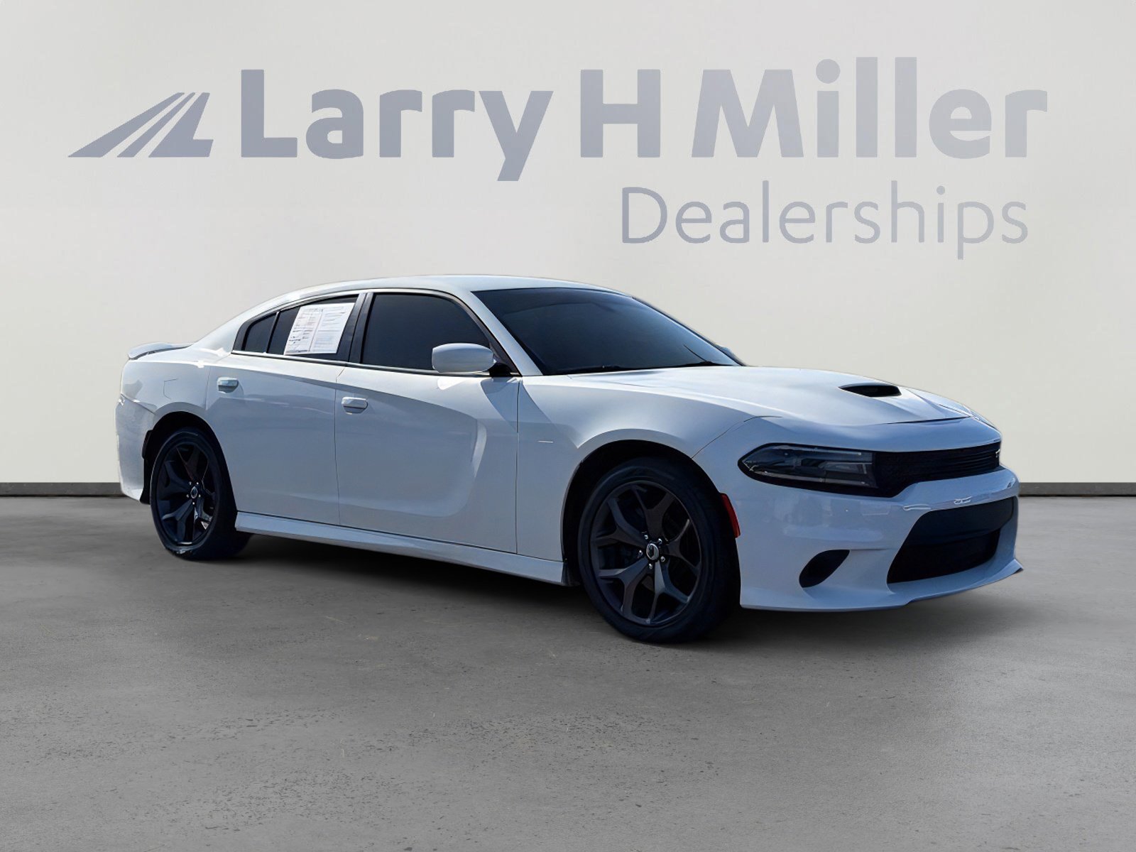Used 2019 Dodge Charger GT RWD image 8