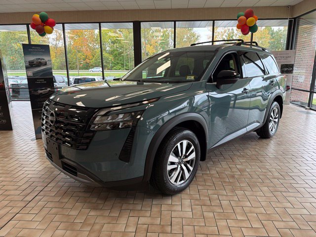 New 2026 Nissan Pathfinder SL