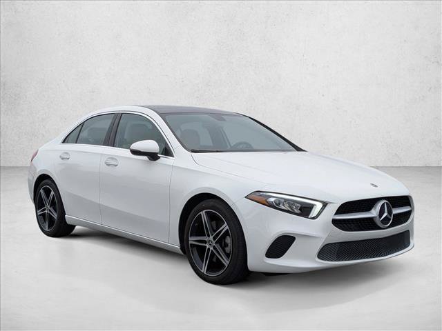 Used 2022 Mercedes-Benz A 220 image 3