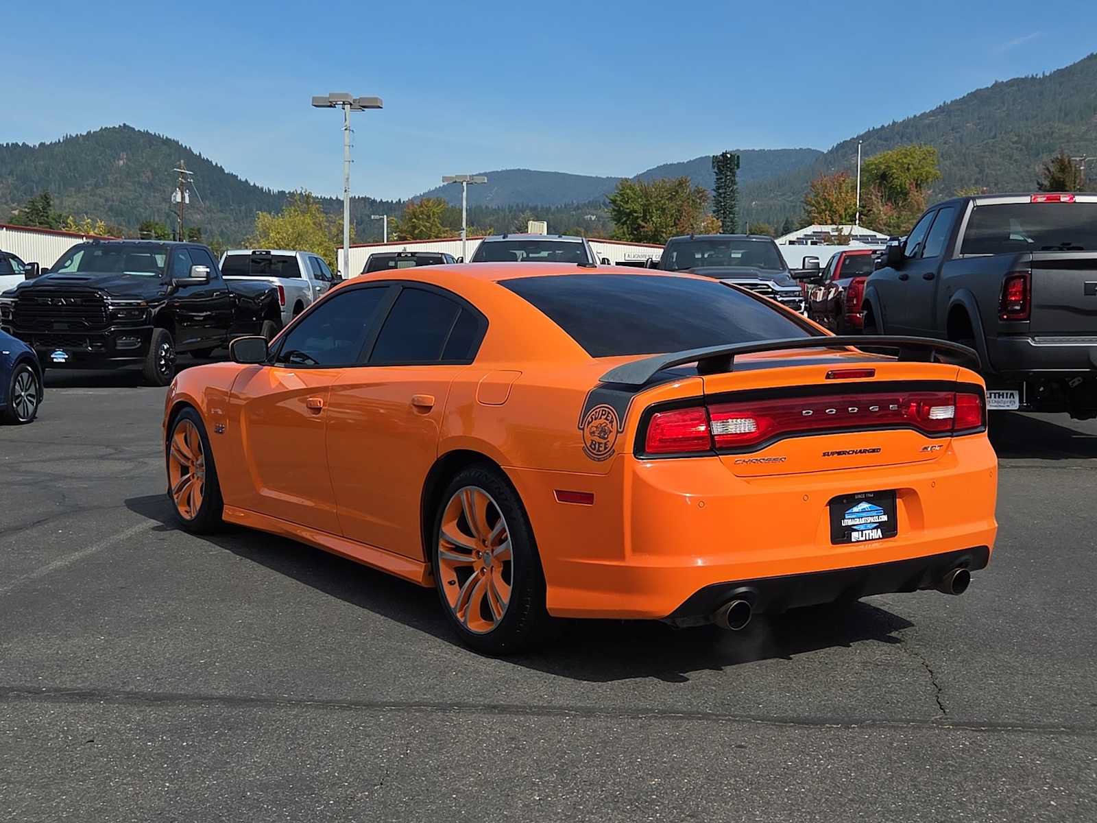 Used 2014 Dodge Charger SRT8 Super Bee w/ Convenience Group II RWD image 12