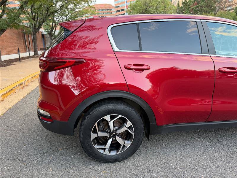 Used 2021 Kia Sportage LX w/ LX AWD Popular Package image 9