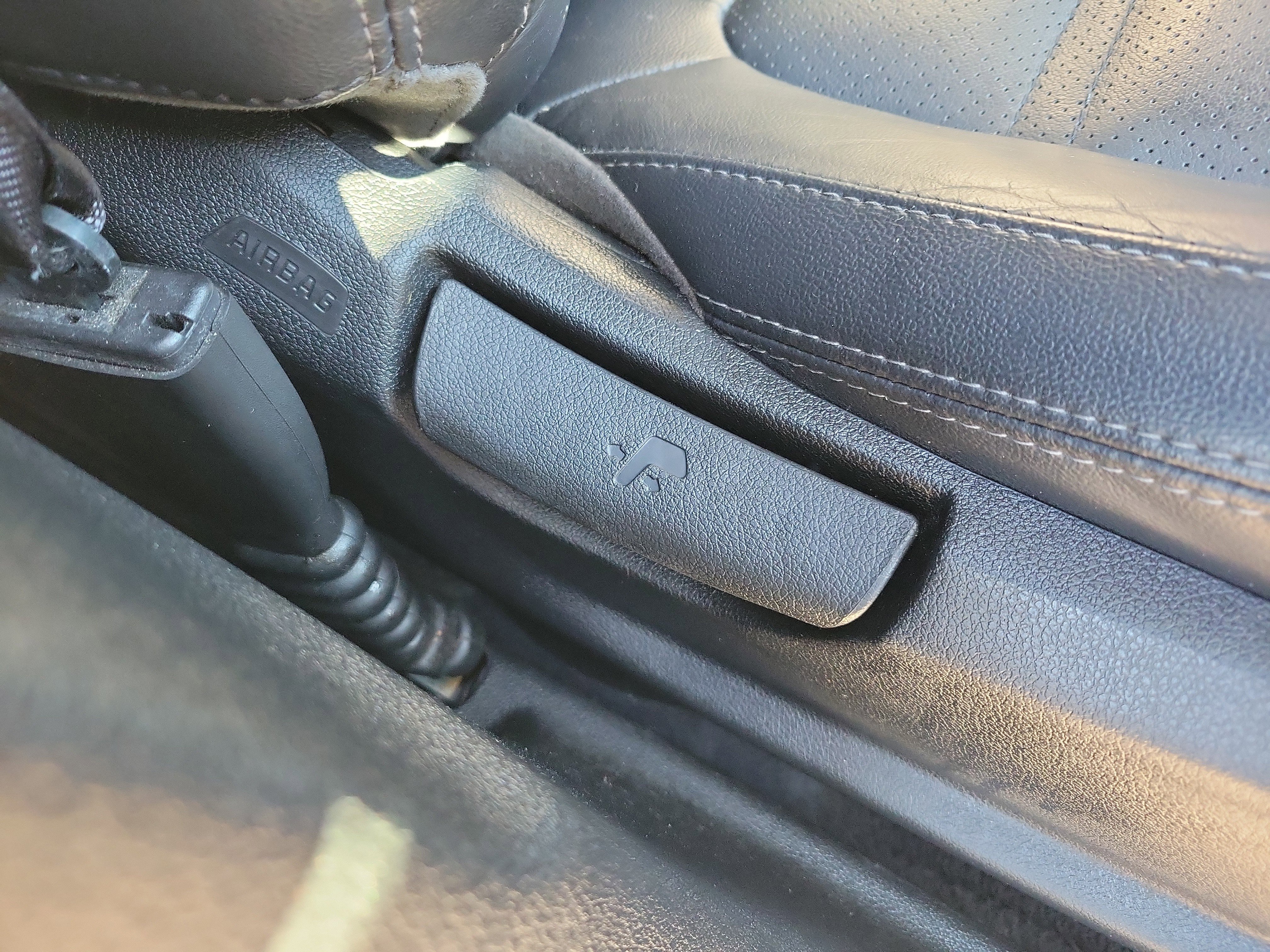 Used 2019 Kia Sorento EX image 9