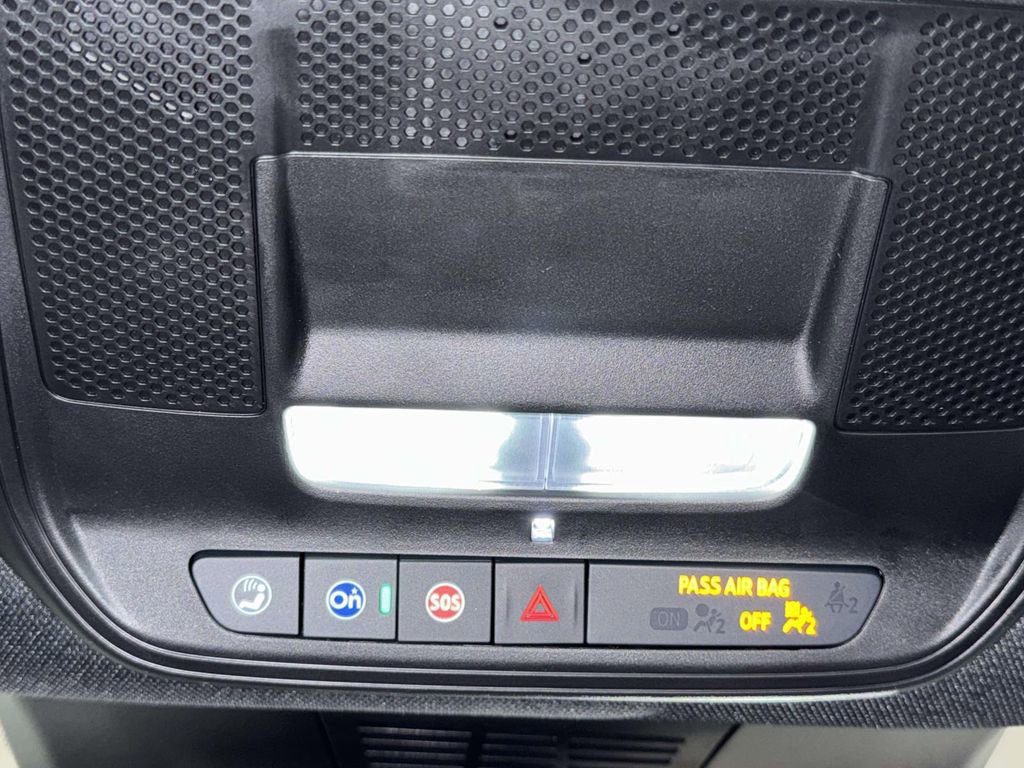 Used 2025 Chevrolet Blazer EV LT image 24