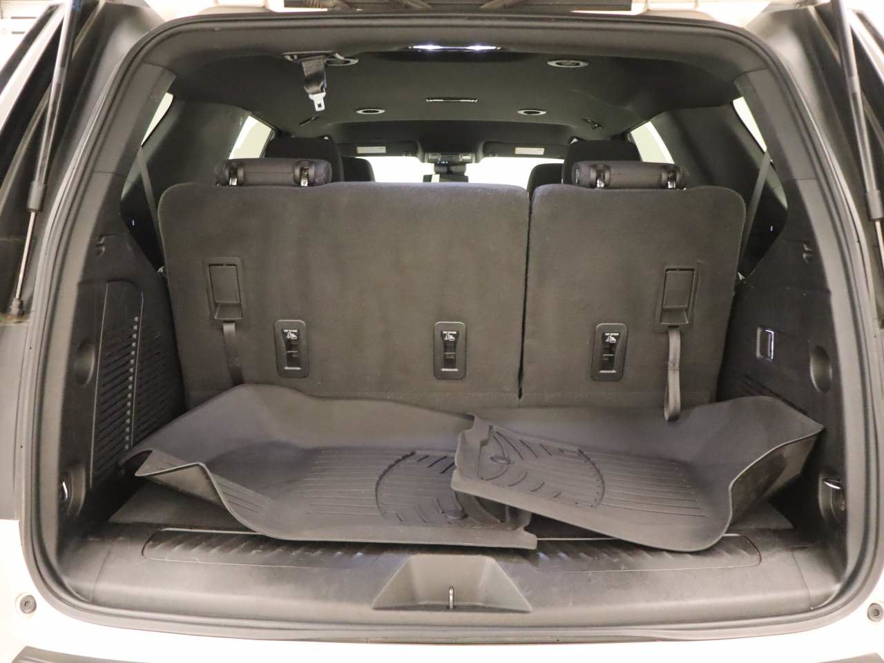 Used 2023 Chevrolet Tahoe LS w/ Driver Alert Package AWD/4WD image 20