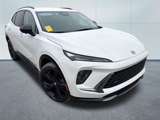 Used 2025 Buick Envision Sport Touring image 5