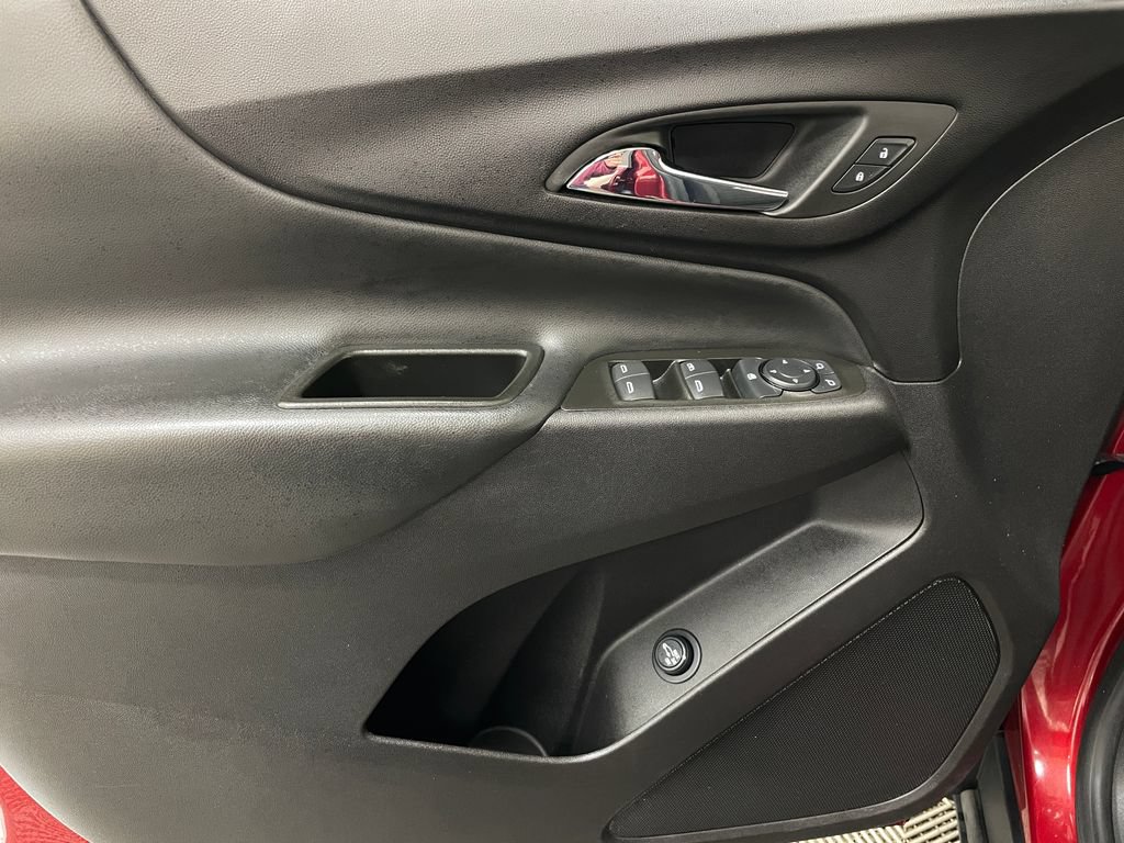 Certified 2024 Chevrolet Equinox LT FWD image 23