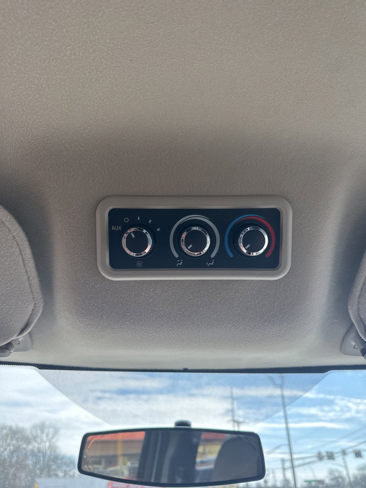 Used 2013 Chevrolet Express 2500 LT w/ LT Preferred Equipment Group image 22
