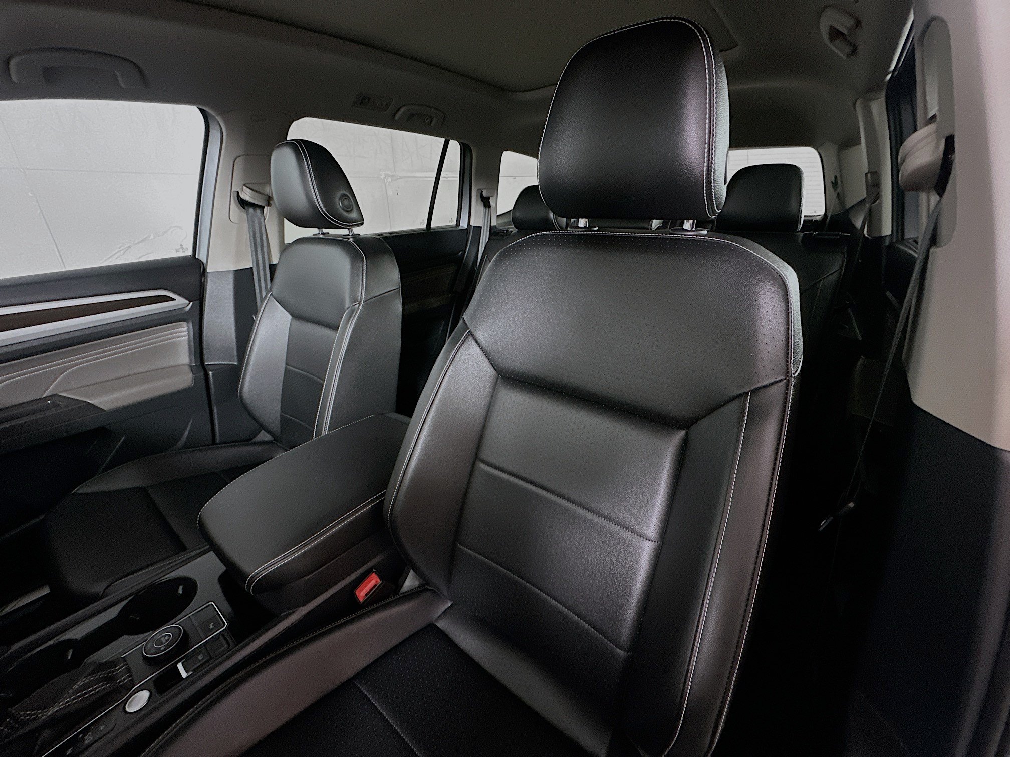 Used 2022 Volkswagen Atlas SE AWD/4WD image 19