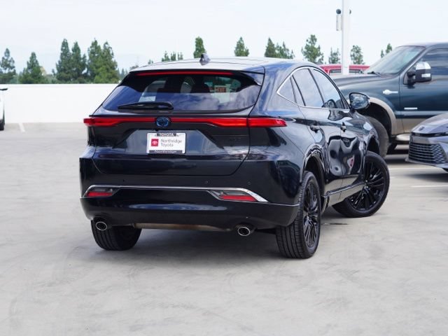 Used 2023 Toyota Venza Nightshade AWD/4WD image 7