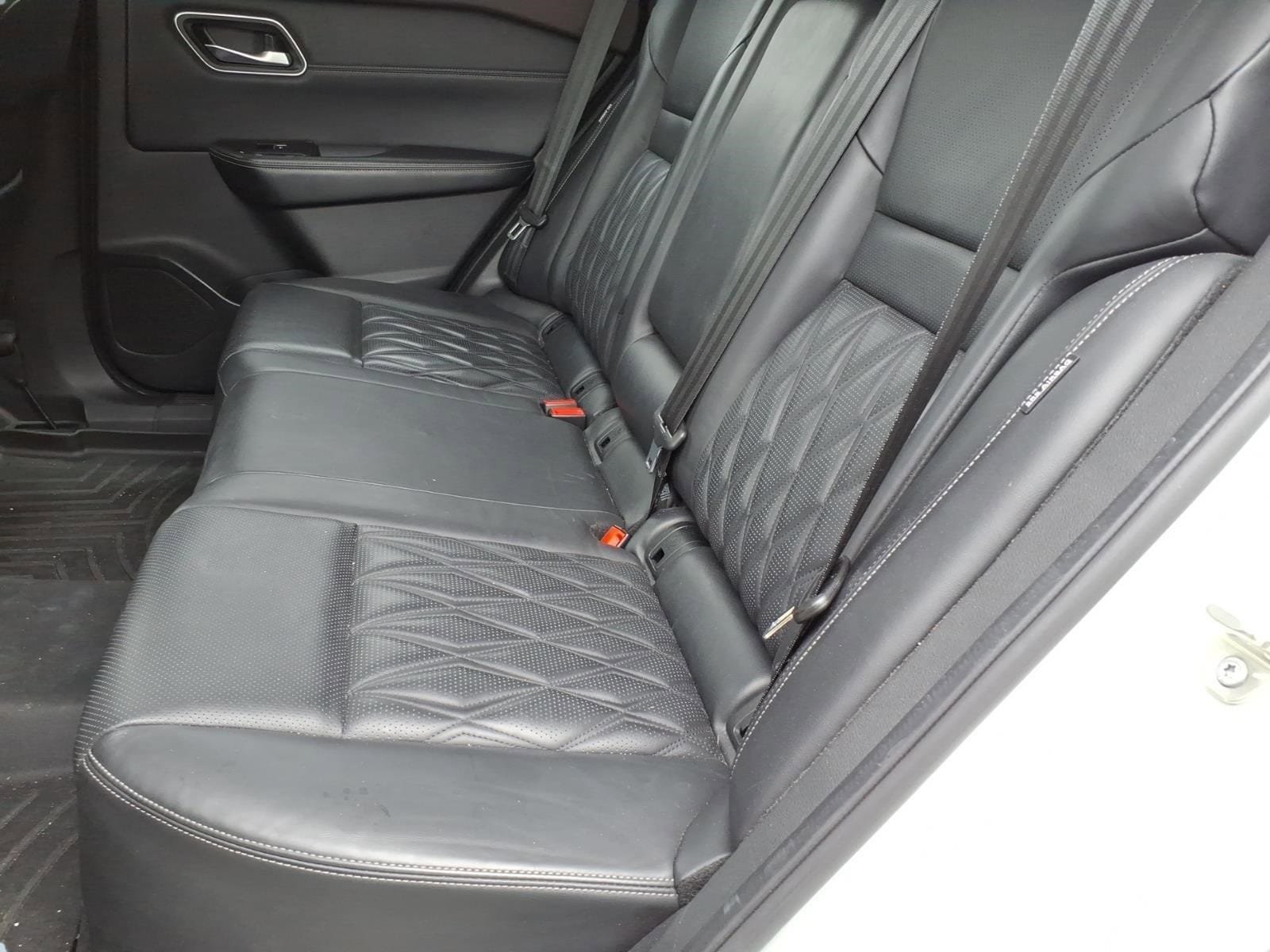 Used 2021 Nissan Rogue Platinum AWD/4WD image 8