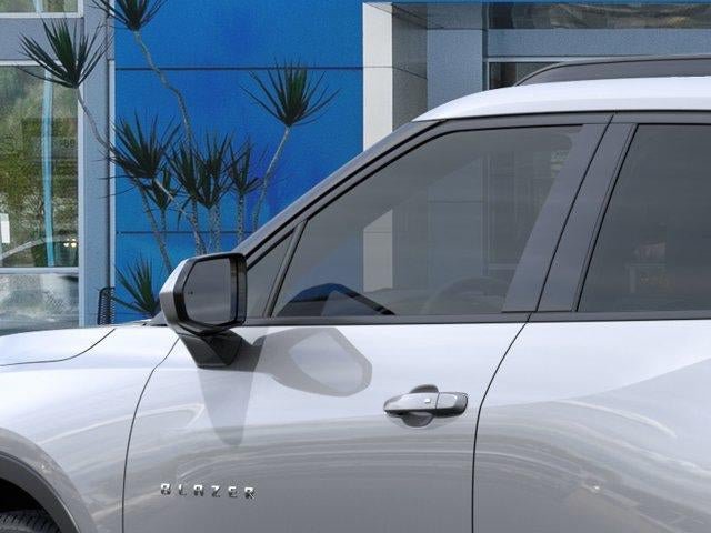 New 2026 Chevrolet Blazer LT w/ Convenience Package FWD image 12