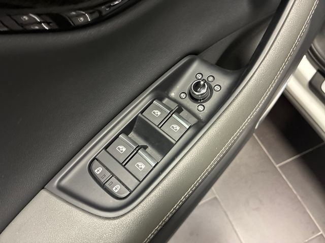 Used 2025 Audi Q7 3.0T Premium Plus AWD/4WD image 11