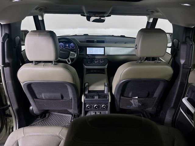 Used 2024 Land Rover Defender 110 S image 24