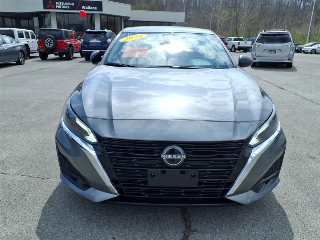 Used 2024 Nissan Altima 2.5 SV image 13