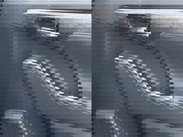 Used 2023 Toyota Highlander Limited image 31