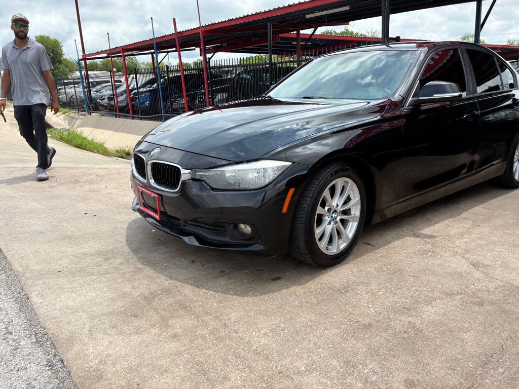 Used 2016 BMW 320i xDrive Sedan