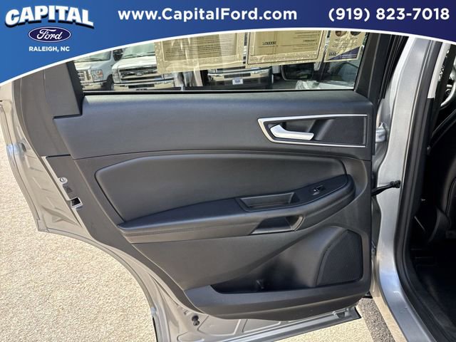 Certified 2022 Ford Edge SEL AWD/4WD image 17