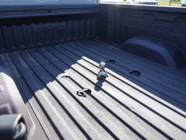 Used 2025 GMC Sierra 2500 AT4X AWD/4WD image 13