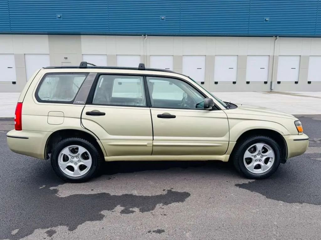 Used 2004 Subaru Forester 2.5XS image 6