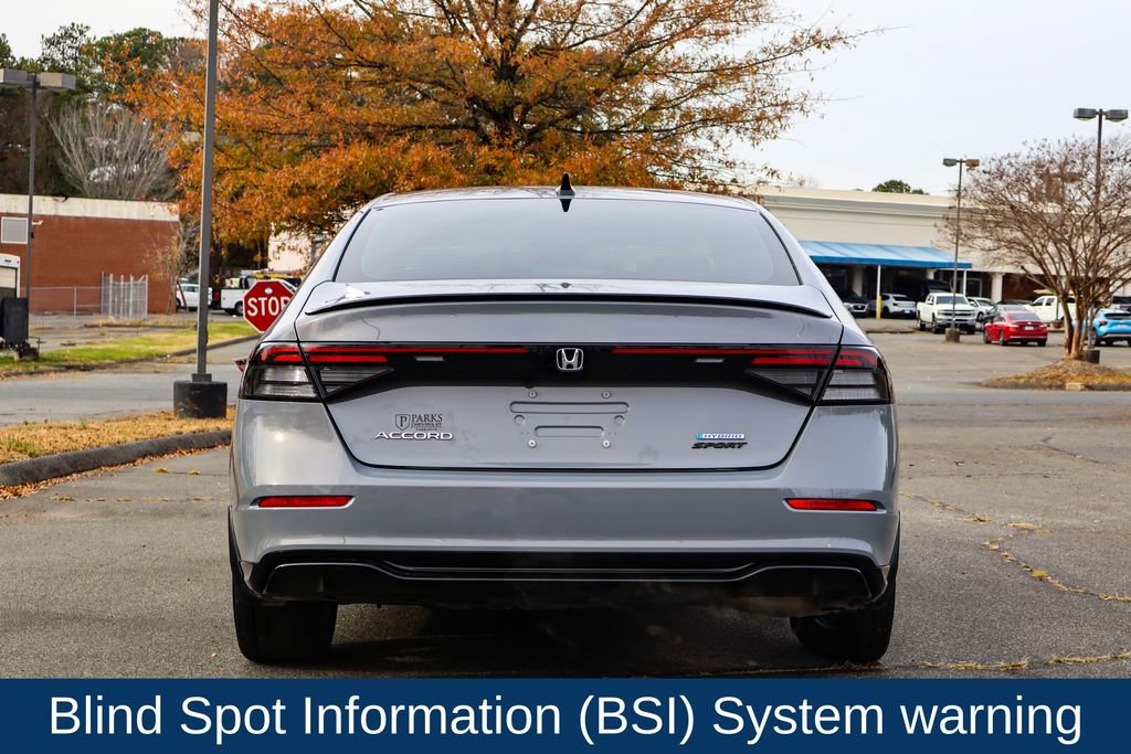 Used 2025 Honda Accord Sport image 6