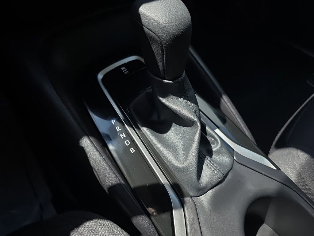 Used 2025 Toyota Corolla LE image 25