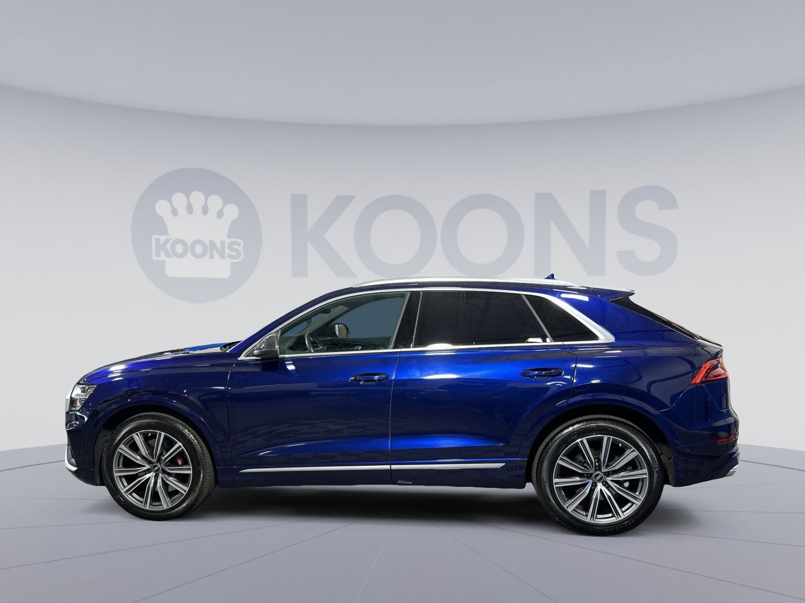 Used 2022 Audi SQ8 Prestige w/ Prestige Package image 2
