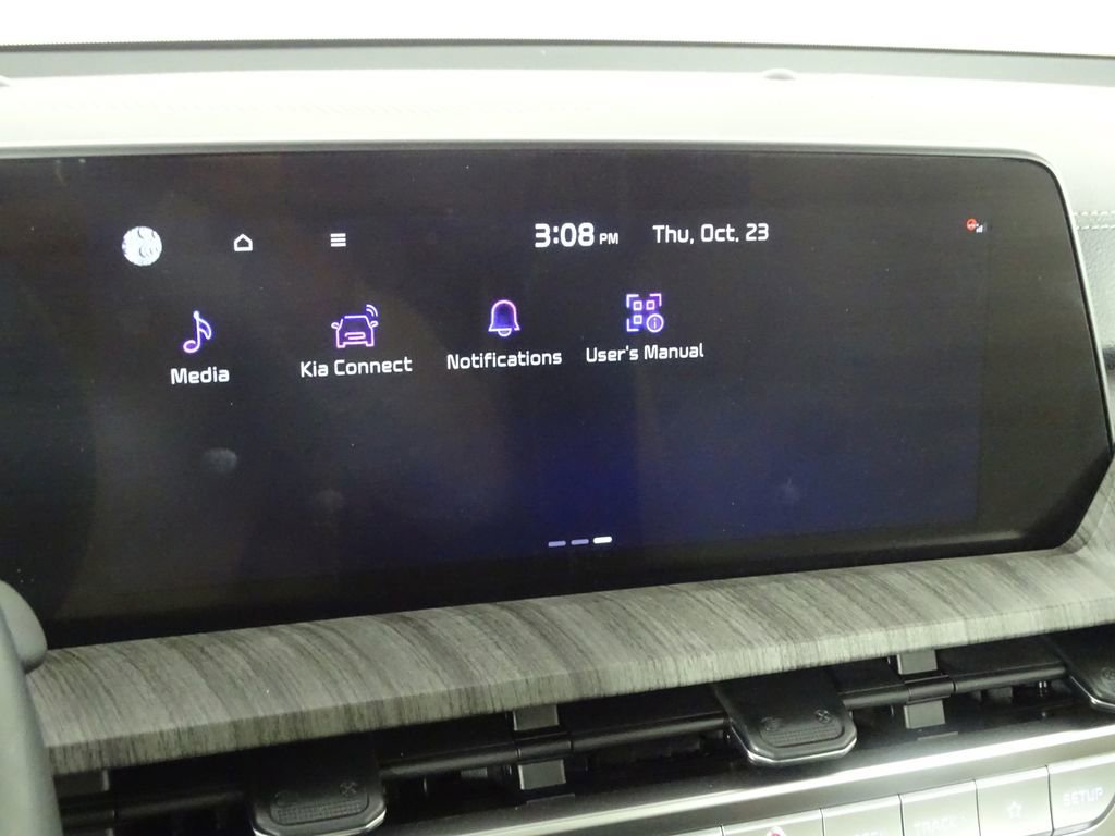 Used 2024 Kia Telluride EX w/ EX Captain's Chair Package image 35