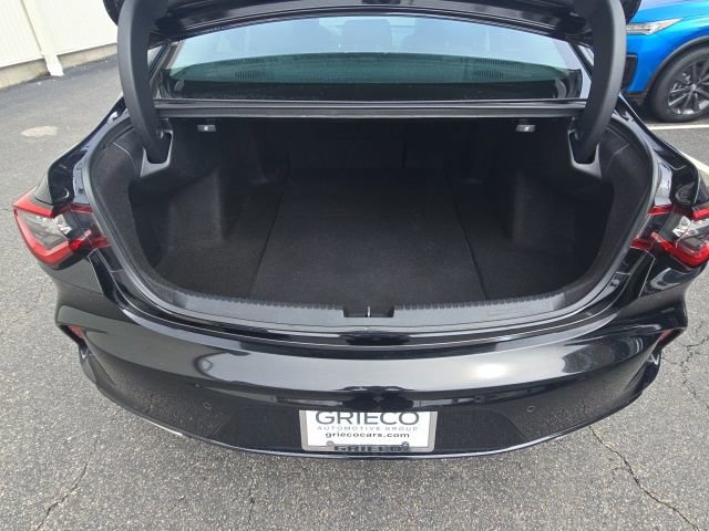 Used 2022 Acura TLX w/ Technology Package image 9