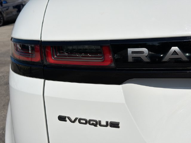 Used 2021 Land Rover Range Rover Evoque R-Dynamic S AWD/4WD image 10