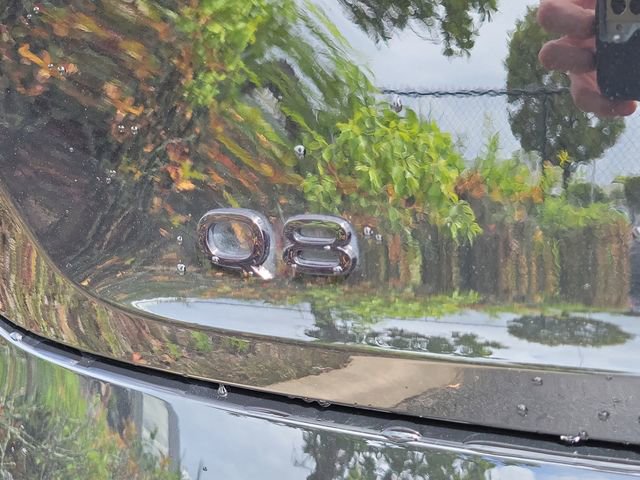 Used 2024 Audi Q8 e-tron Premium Plus w/ Premium Plus Package image 5