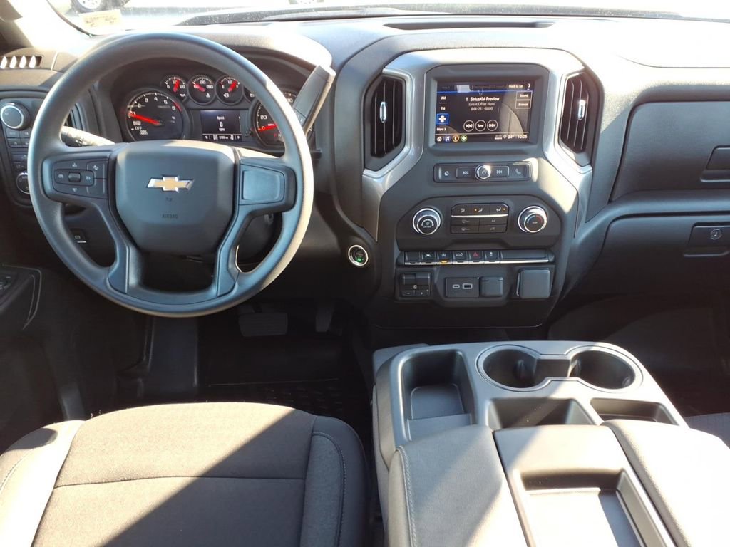 Used 2026 Chevrolet Silverado 1500 Custom image 10