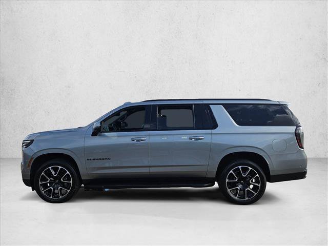 Used 2025 Chevrolet Suburban RST w/ Comfort Package RWD image 9