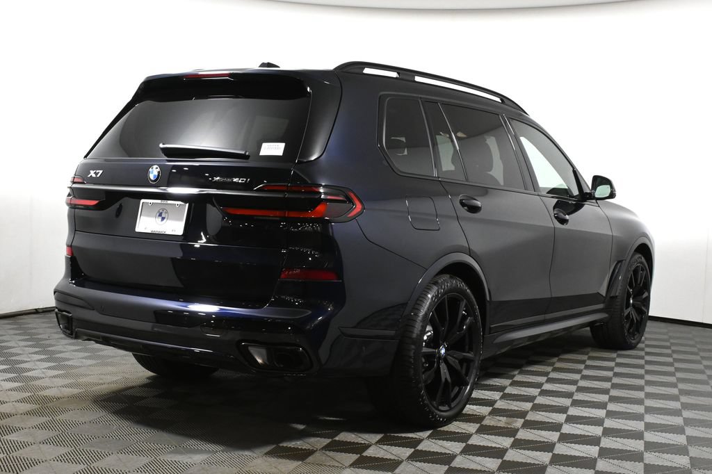 Used 2027 BMW X7 xDrive40i w/ M Sport Package AWD/4WD image 7