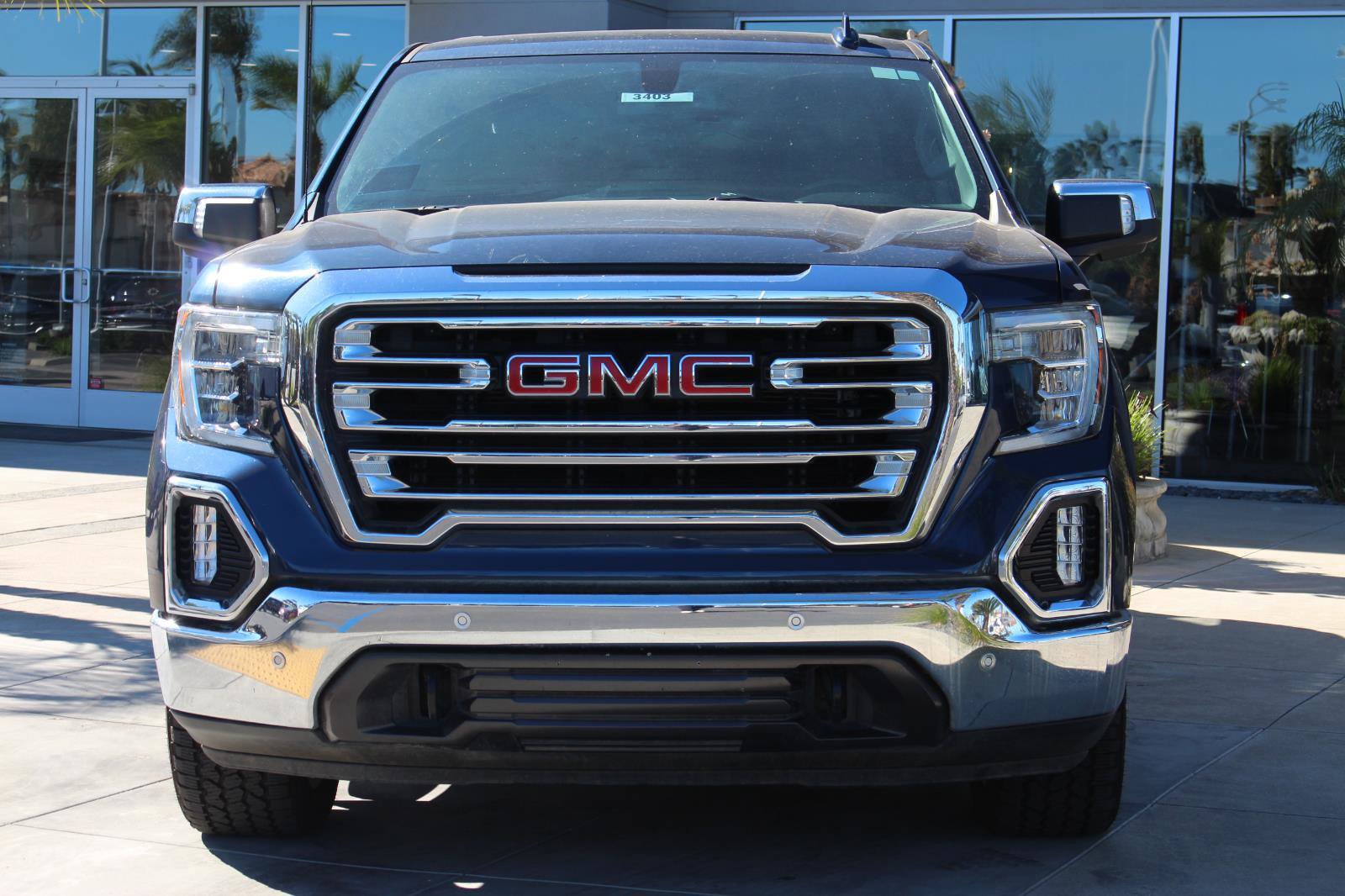 Used 2020 GMC Sierra 1500 SLT w/ SLT Premium Package image 4