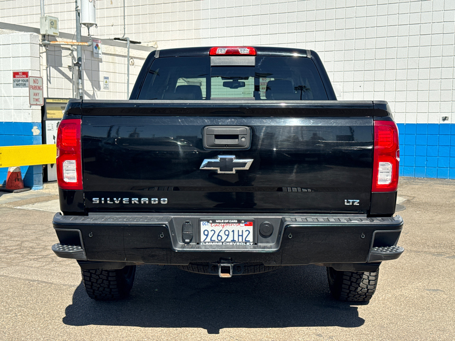 Certified 2018 Chevrolet Silverado 1500 LTZ Z71 w/ LTZ Plus Package AWD/4WD image 9