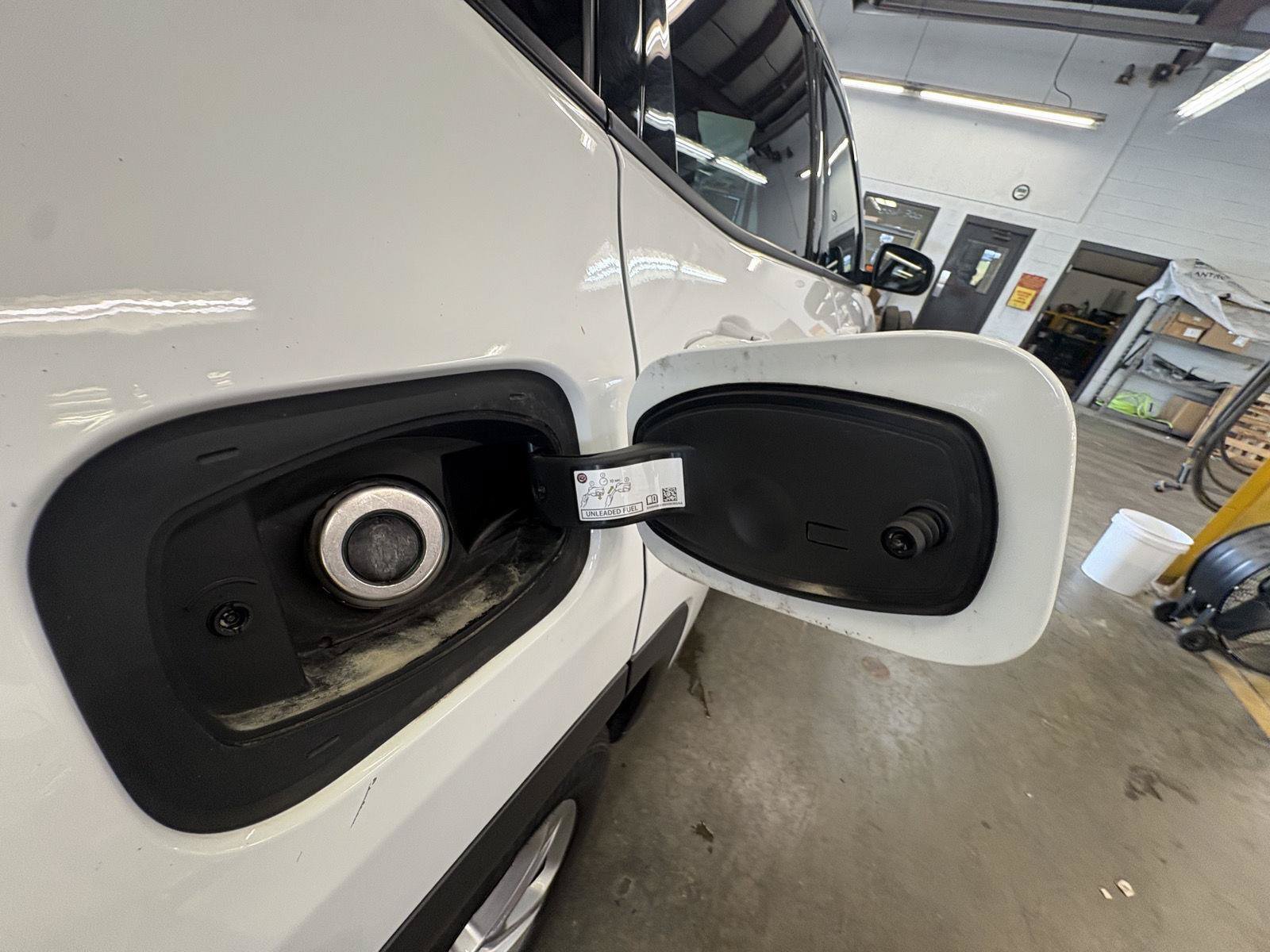Used 2024 Jeep Compass Latitude AWD/4WD image 6