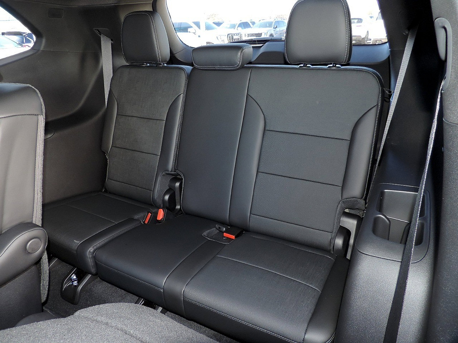 New 2026 Buick Enclave Preferred w/ Super Cruise Package image 17