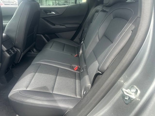 Used 2025 Chevrolet Equinox LT w/ Convenience Package II FWD image 17